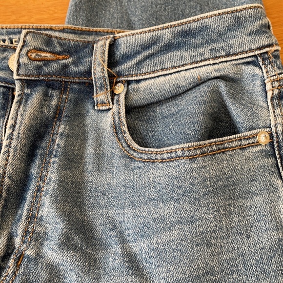 AEO stretch jeans - rarely worn - Picture 2 of 7